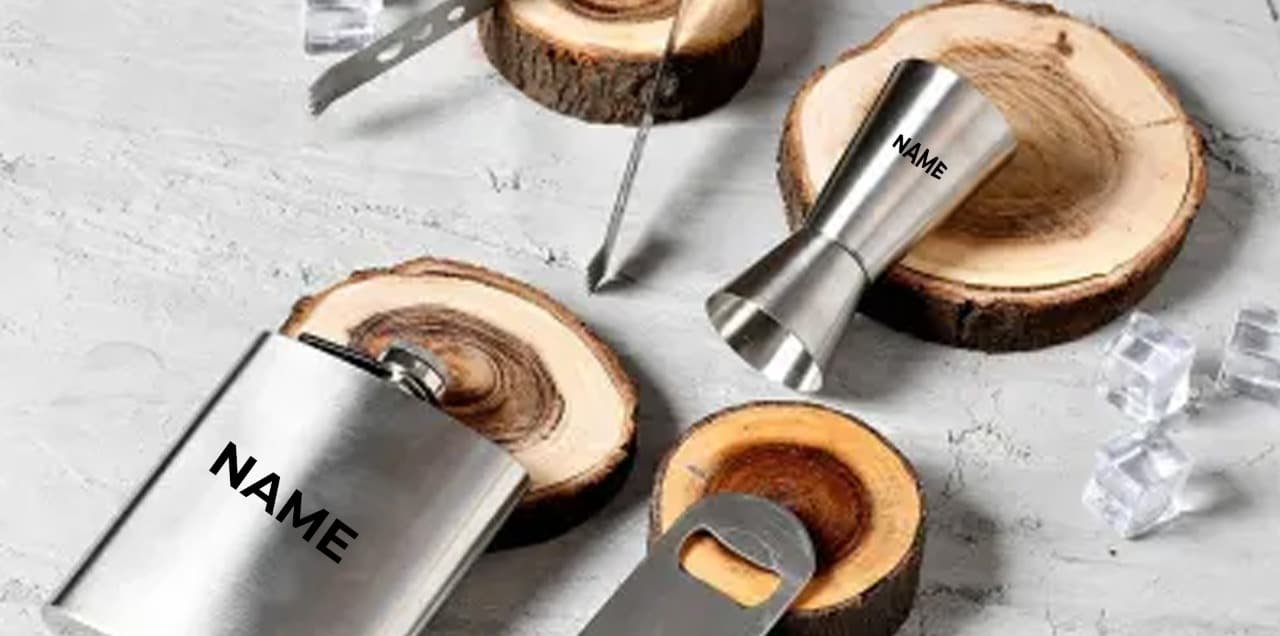 Best personalised gift ideas for bar lovers